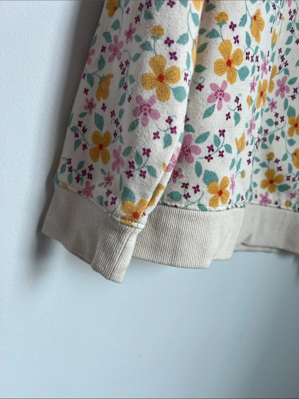 Cat & Jack | Kids Cream Floral Crewneck Sweatshirt Yellow & Pink Flowers Size L